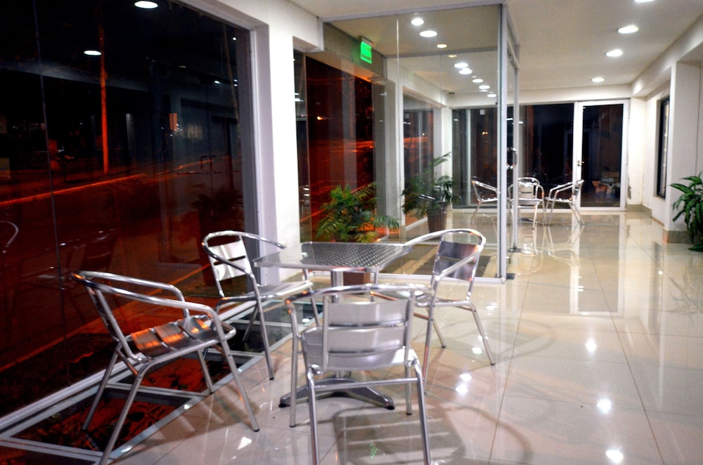 HOSTERIA CASA BLANCA IGUAZU 32/35