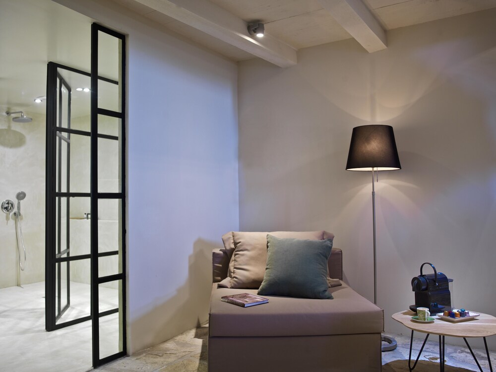 Scalani Hills Residences 11/34