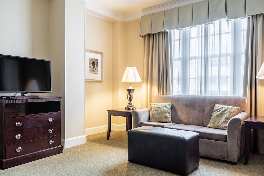 Hampton Inn & Suites Birmingham-Downtown-Tutwiler 29/47