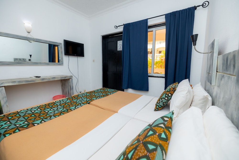 Sunu Hotel 8/37