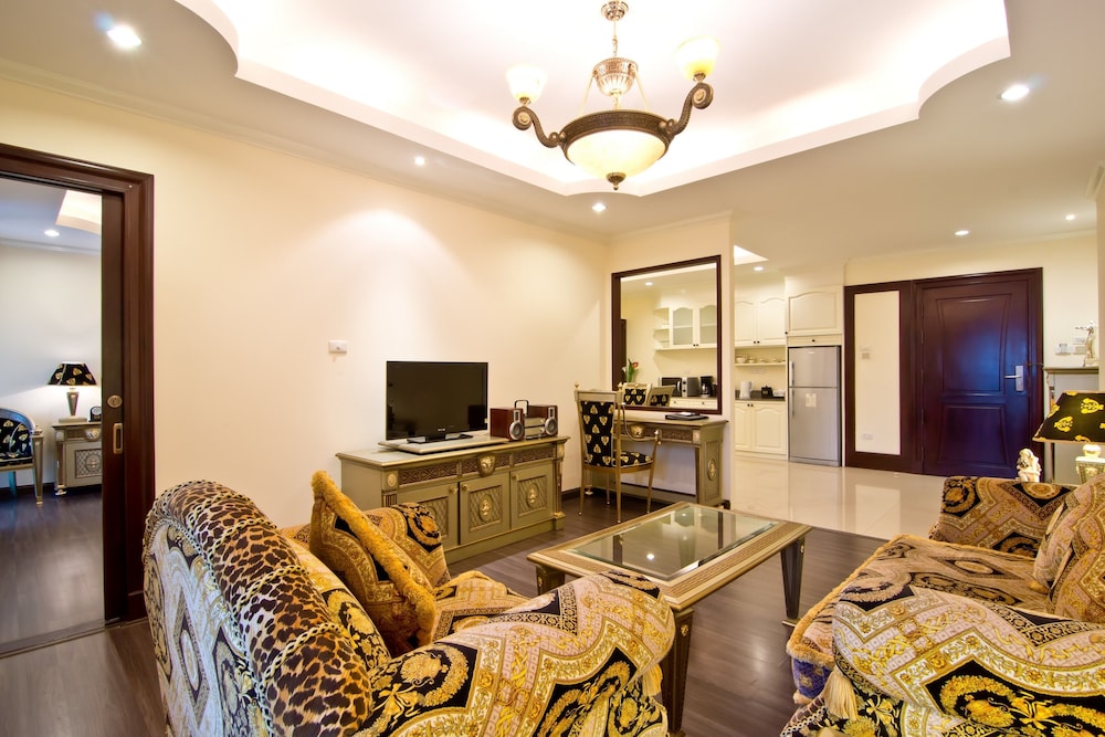 Lk Royal Suite 46/68