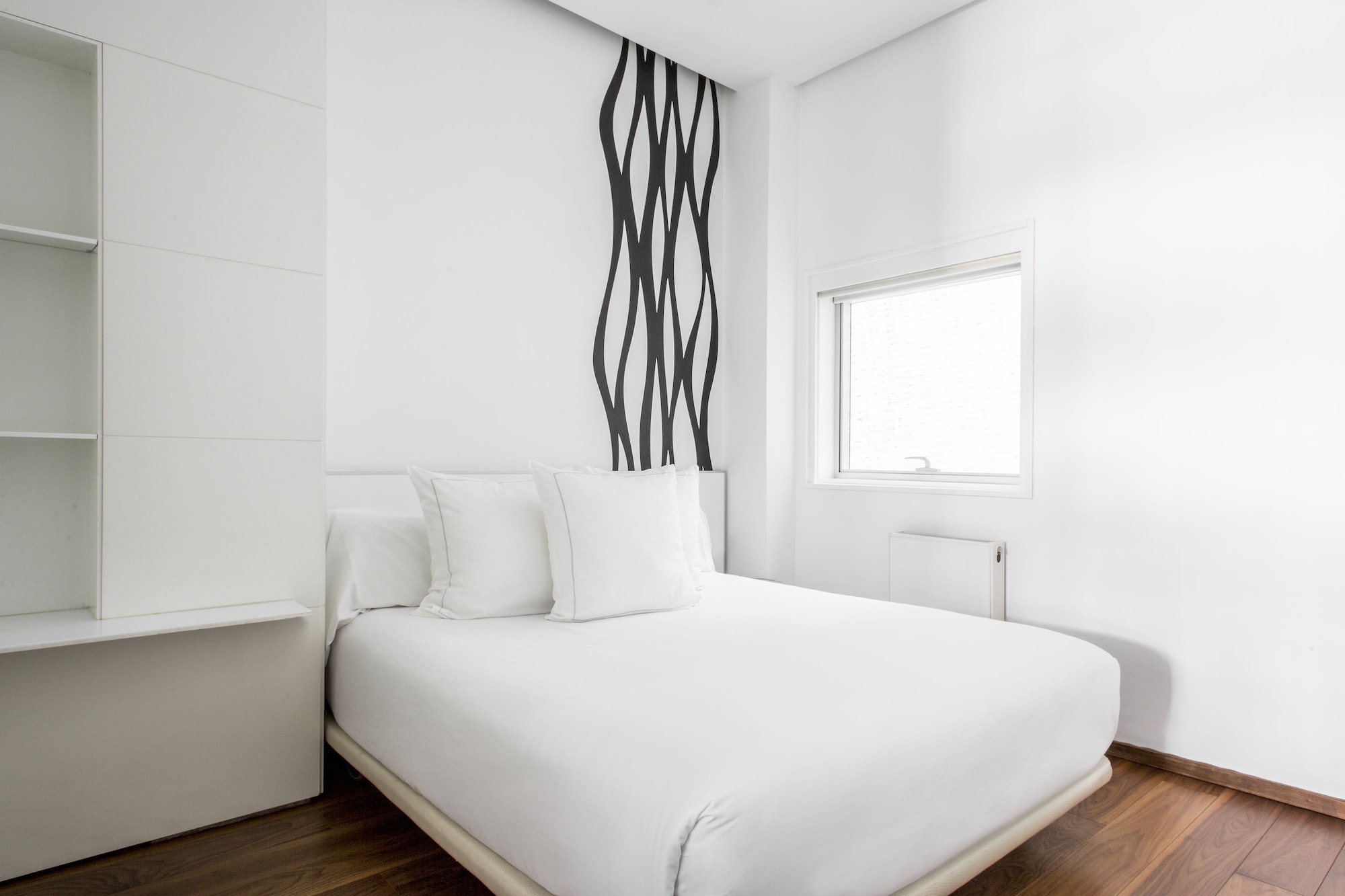 SUPERIOR, APARTMENT, CITY VIEW