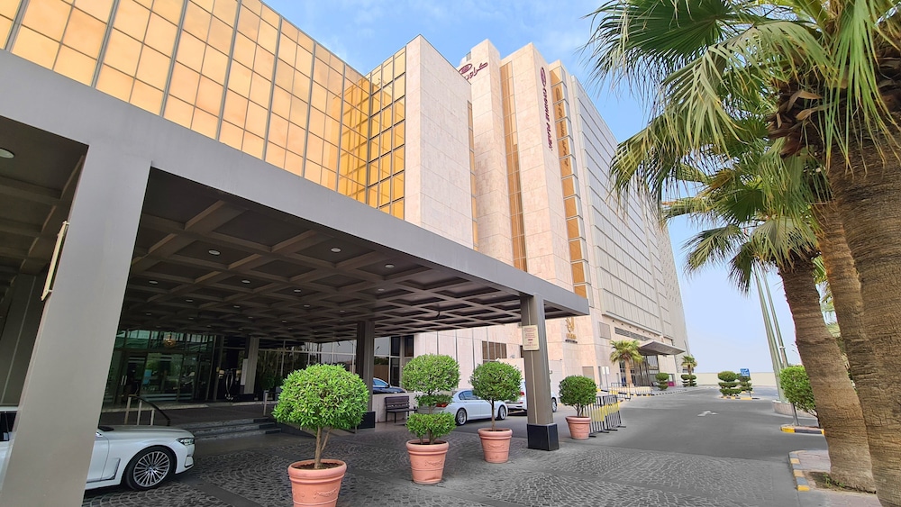 Crowne Plaza Kuwait Al Thuraya 7/79