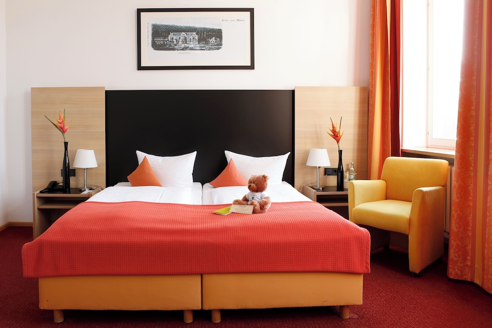 Superior, King Bed