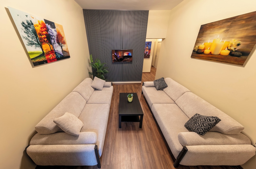 Royal Taksim Suites 35/50