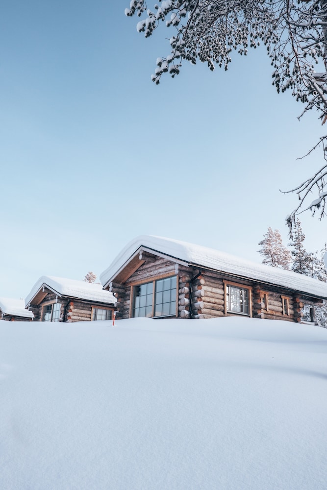 Wilderness Hotel Muotka 6/63