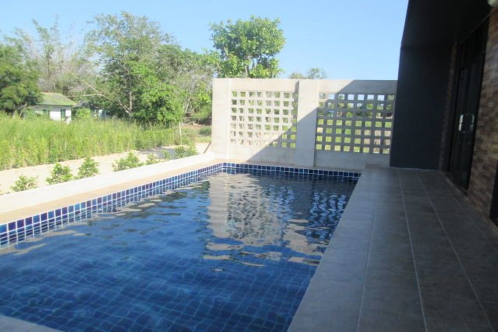 Cha-Am Pool Station 8/8