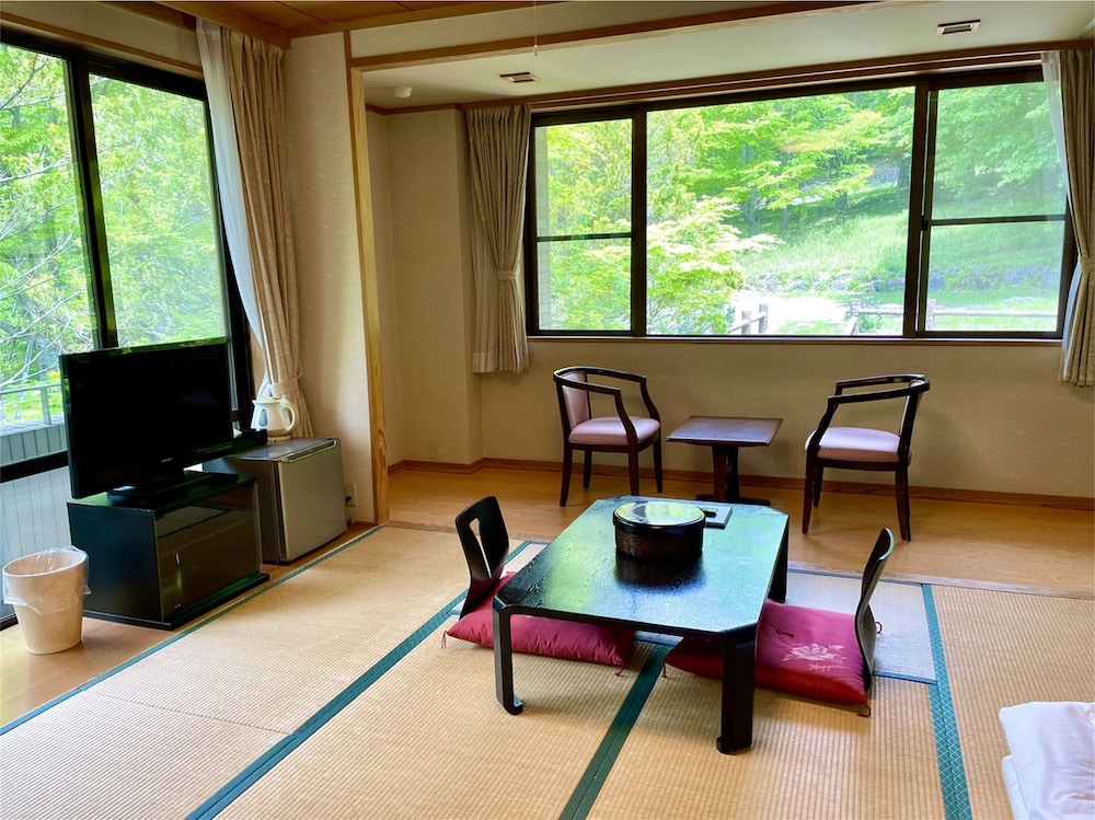 Lake Side Nikko Hotel 49/68