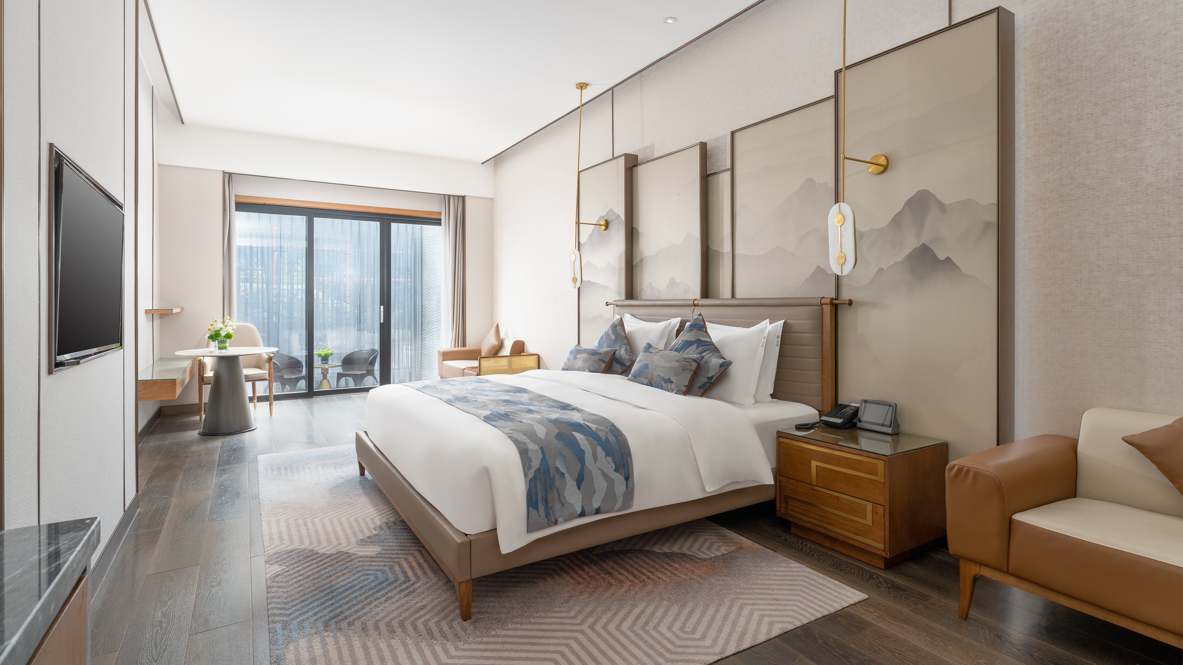 Courtyard, Standard, King Bed, Bathtub