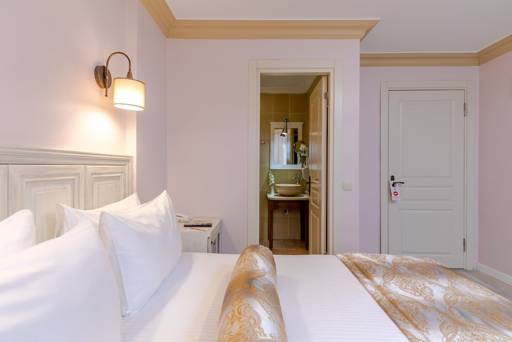 ECONOMY, DOUBLE BED