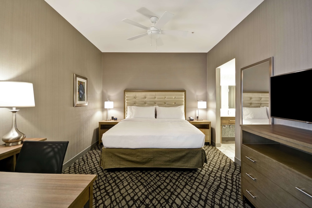 Homewood Suites by Hilton Warren Detroit 15/57