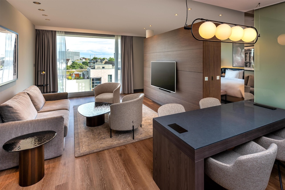 Radisson Blu Media Harbour Hotel Dusseldorf 42/68