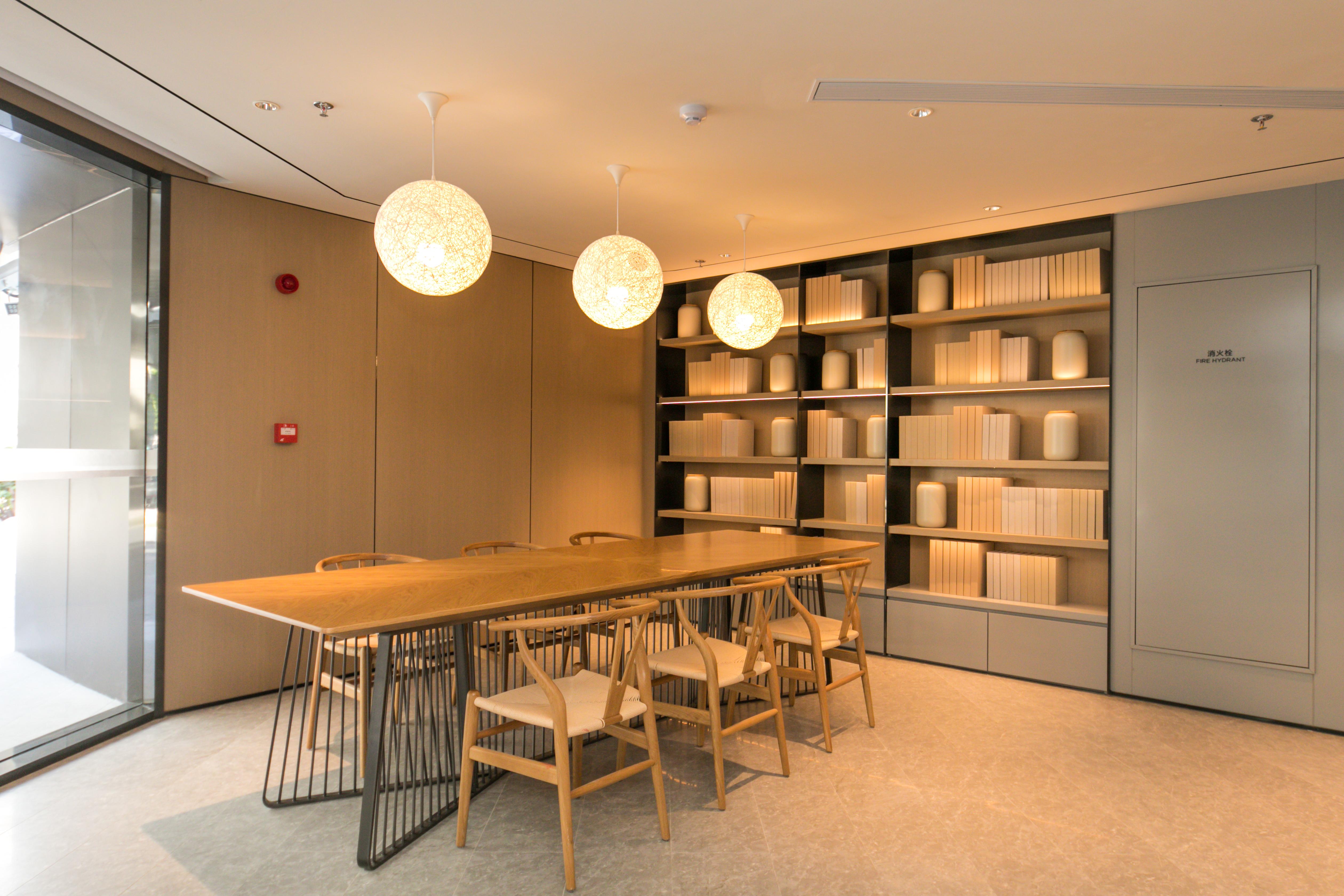 Ji Hotel (Shanghai Huangxing Road Metro Station) 33/40