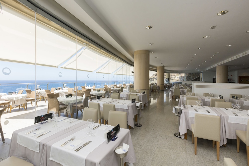 Gloria Palace Amadores 53/72