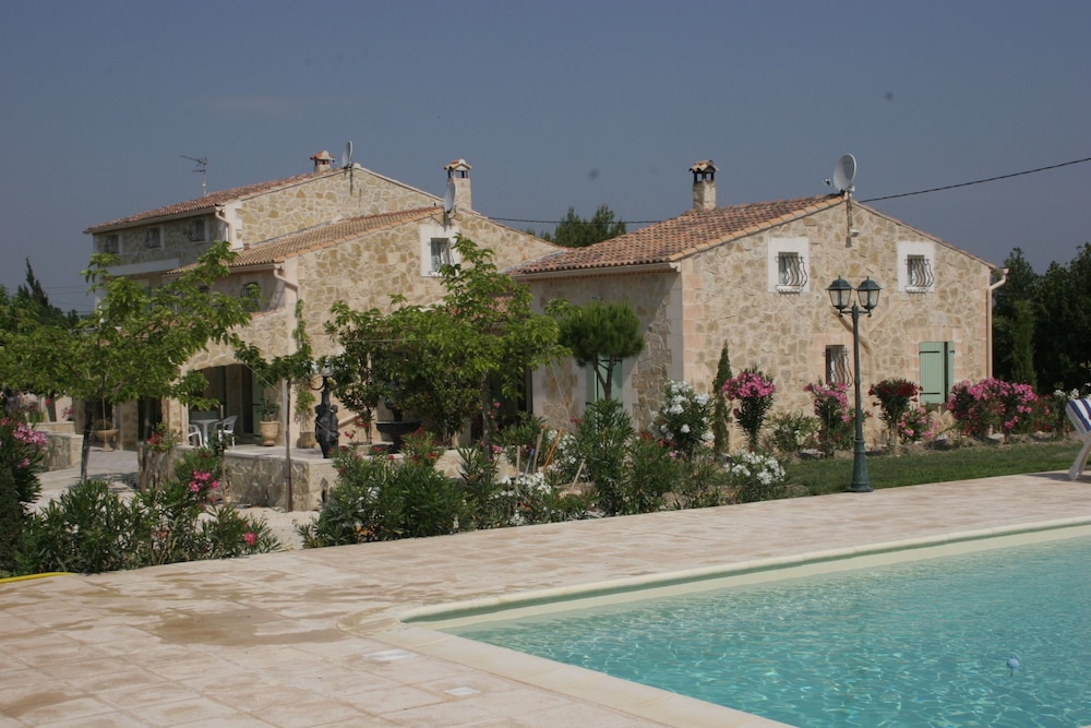 Locations Des Alpilles 41/50