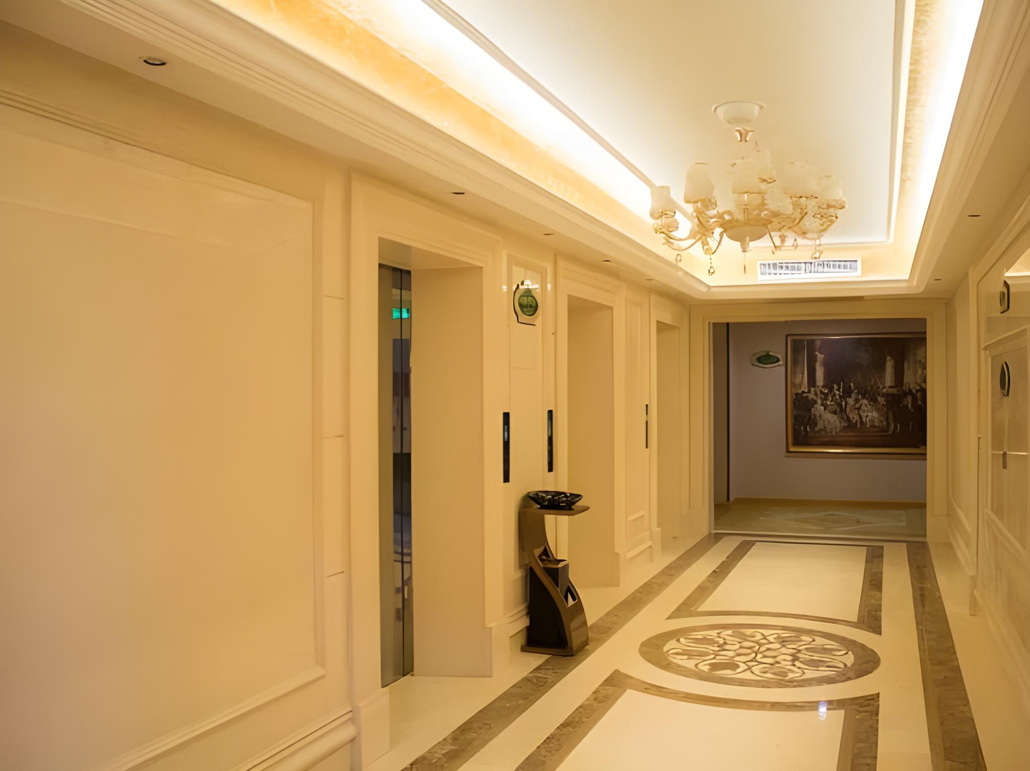 Vienna Hotel (Enshi Hangkong Avenue) 39/46