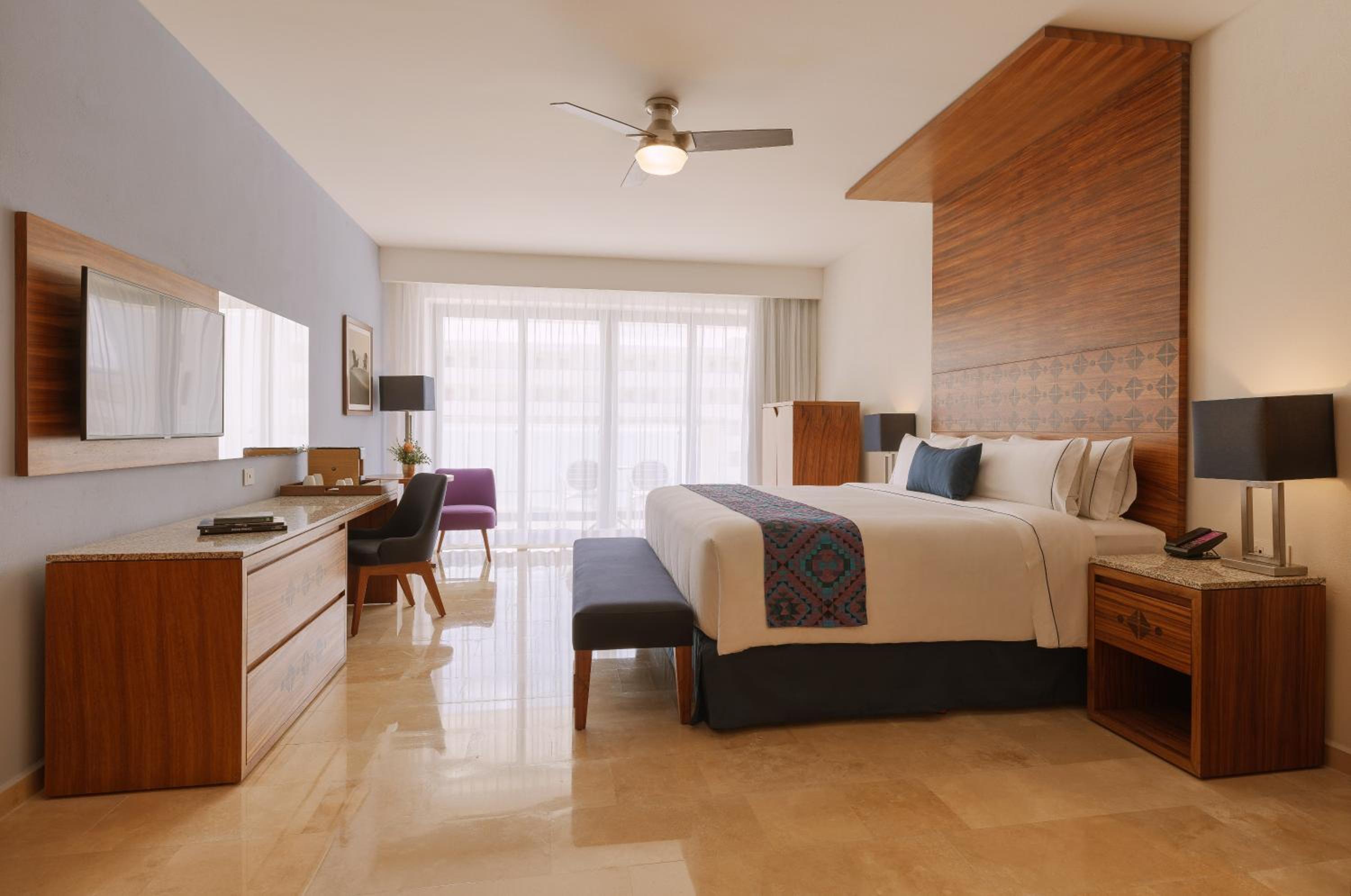 Room, King Bed, Sea View