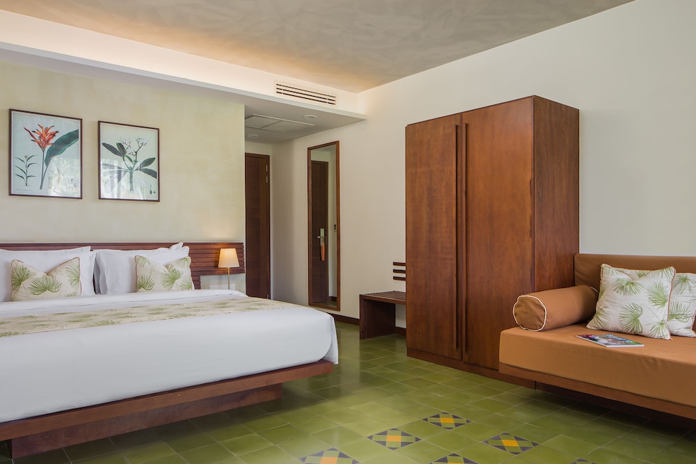 Penh House Hotel 26/74