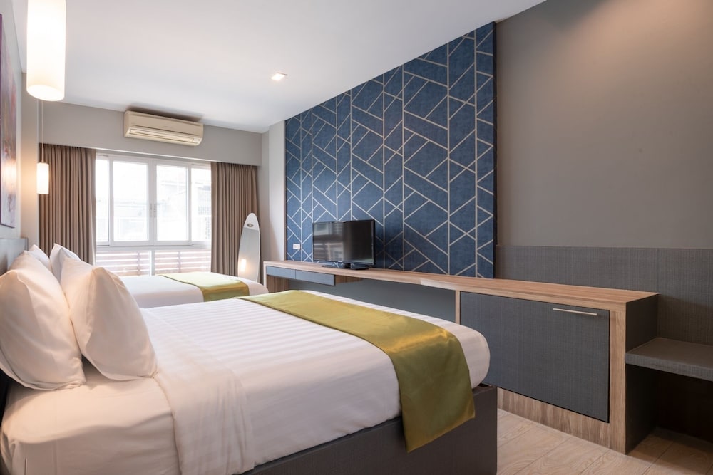 iCheck inn Gems Silom 23/45