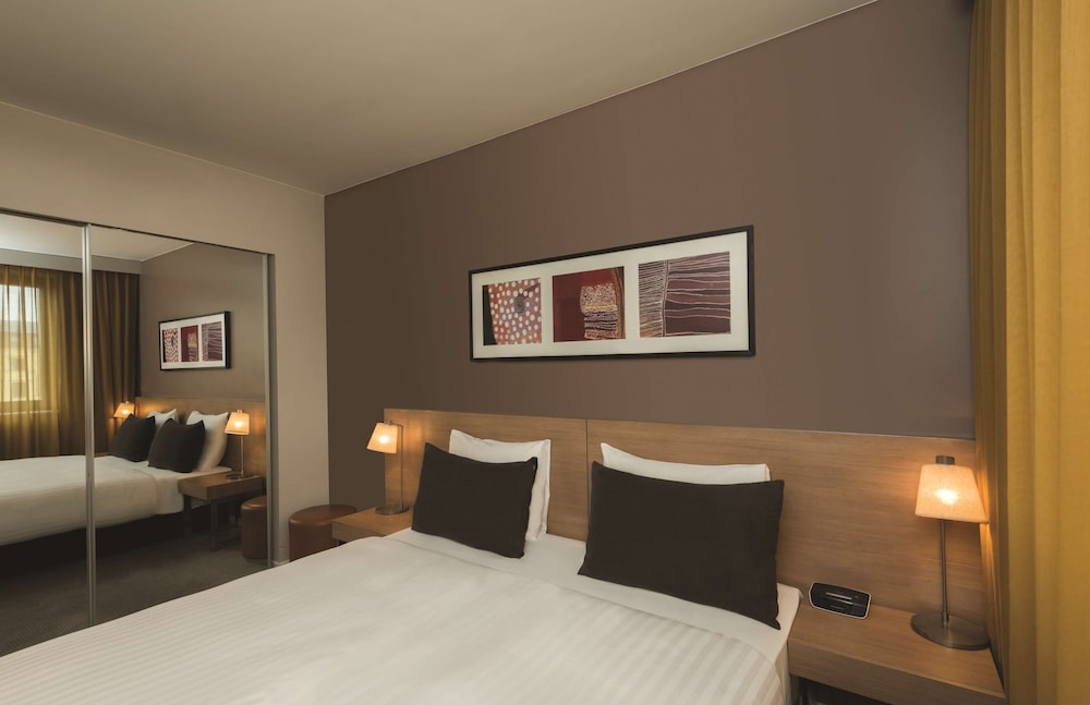 2 BEDROOMS, CONNECTING, APARTMENT
