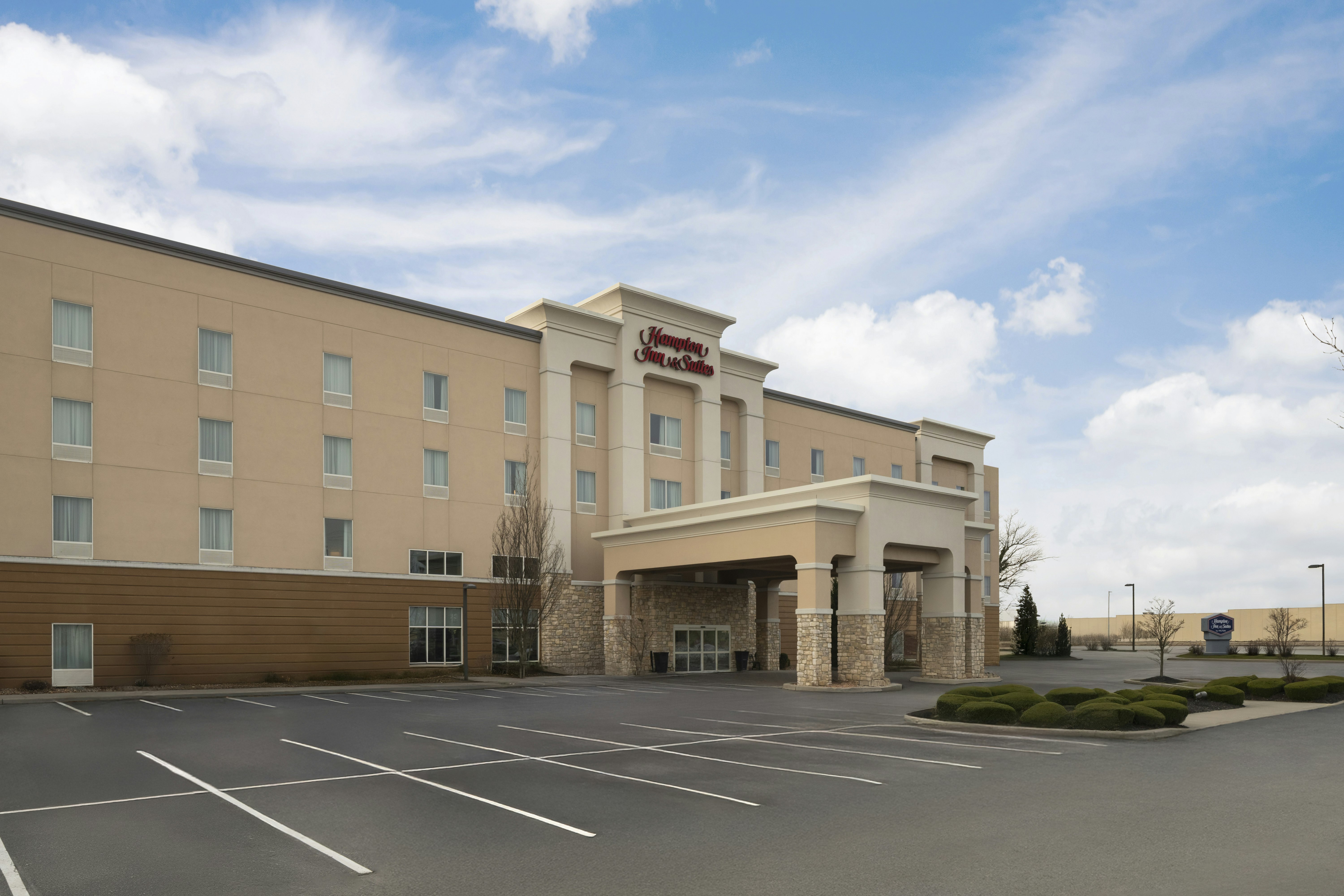 Hampton Inn And Suites Rochester/Henrietta 55/60