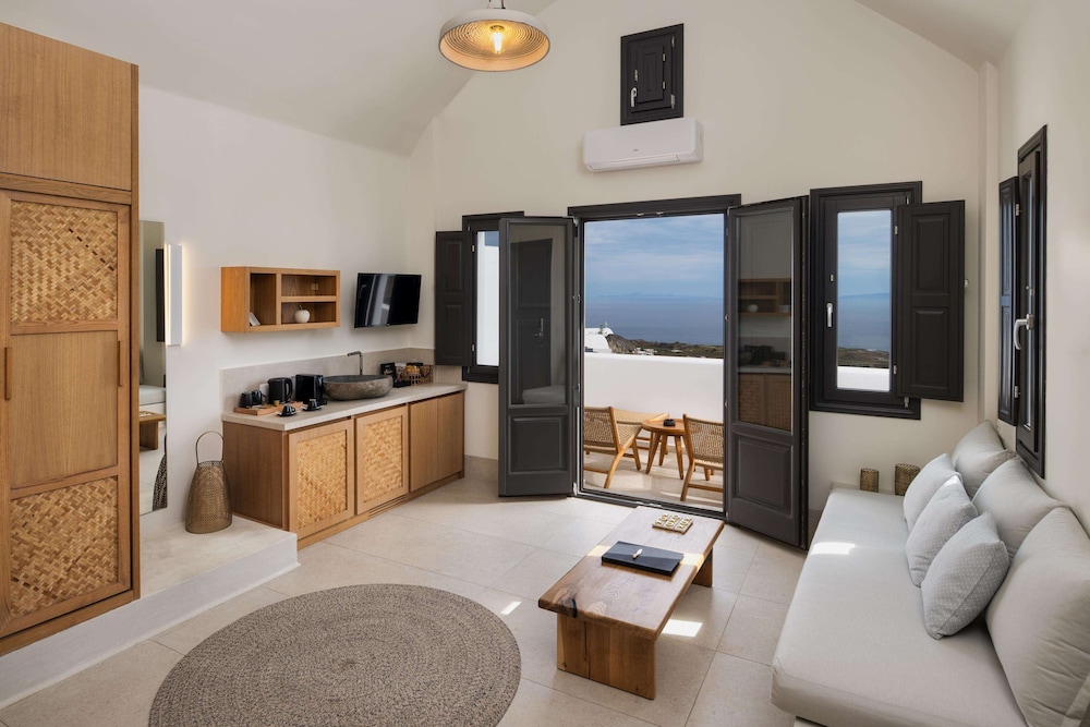Venus Sunrise Suites and Villas 21/64