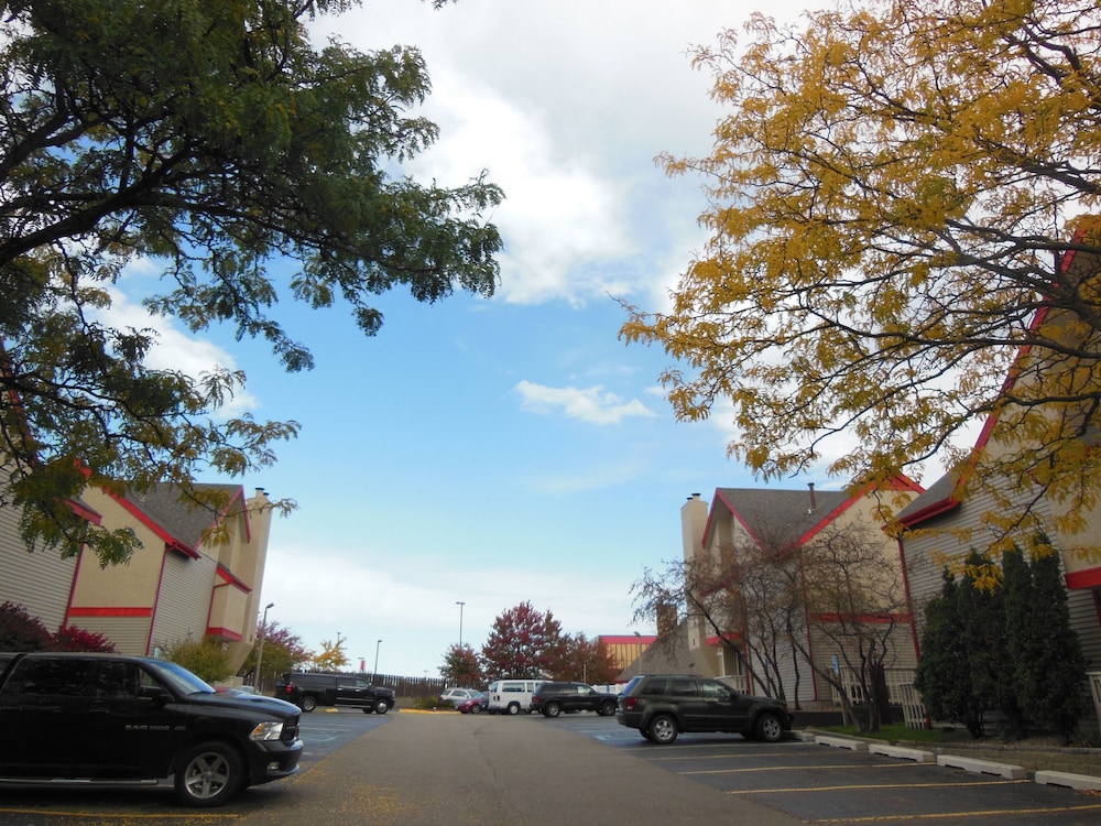 Affordable Suites of America Grand Rapids (Ex Hawthorn Suites by Wyndham) 48/49