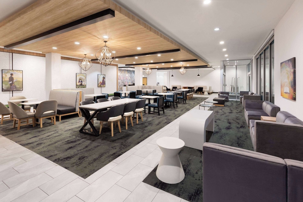 La Quinta Inn & Suites by Wyndham Austin Parmer Tech Ridge 16/24