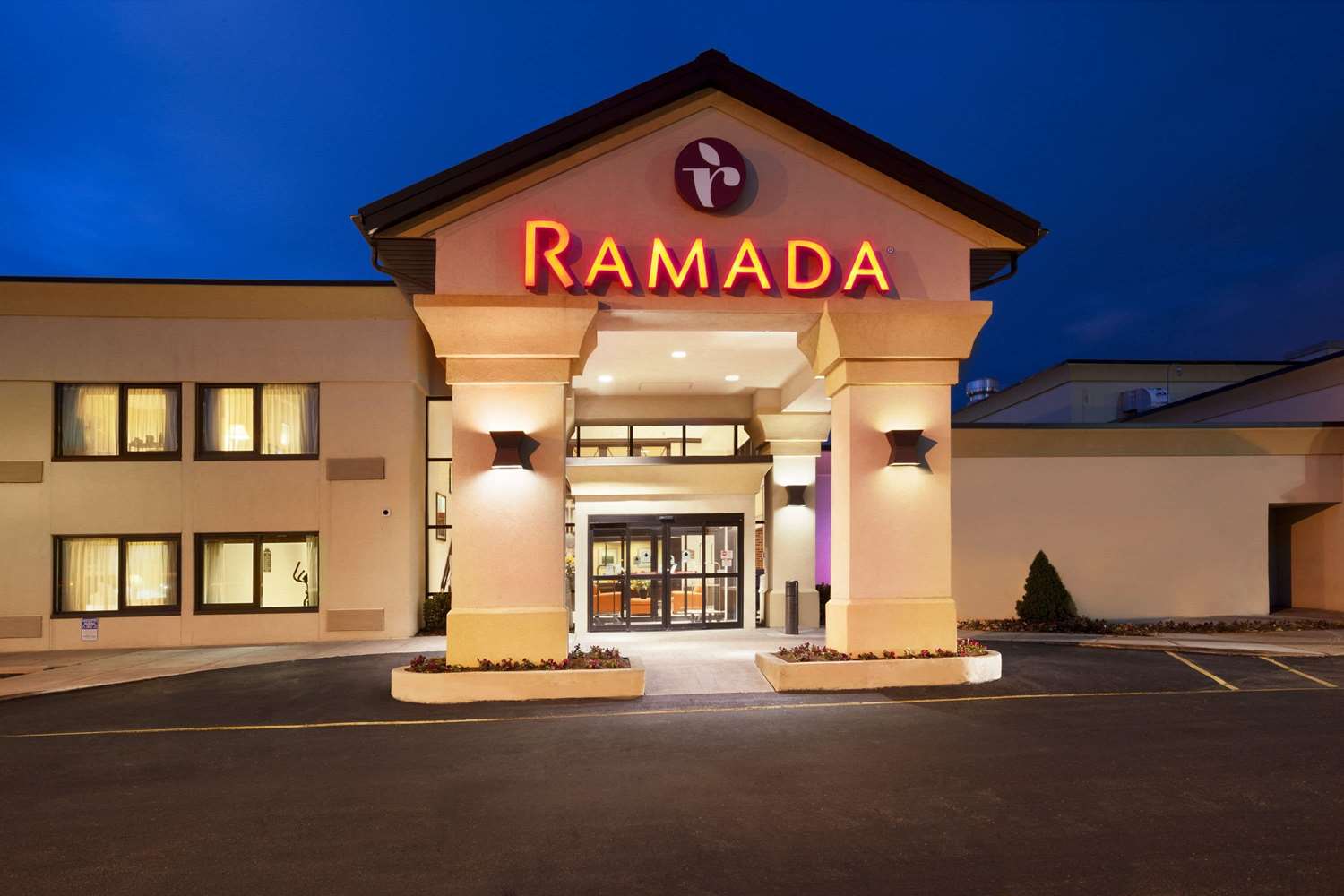 Ramada By Wyndham Newark/Wilmington 4/34