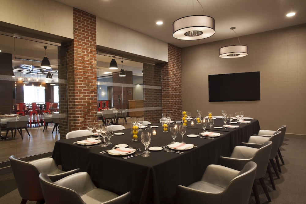 Four Points by Sheraton Richmond 46/69