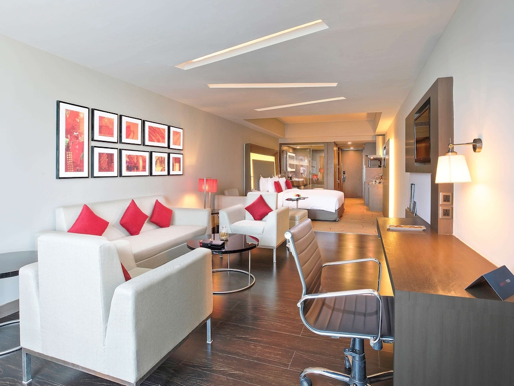 Novotel Ahmedabad 41/71