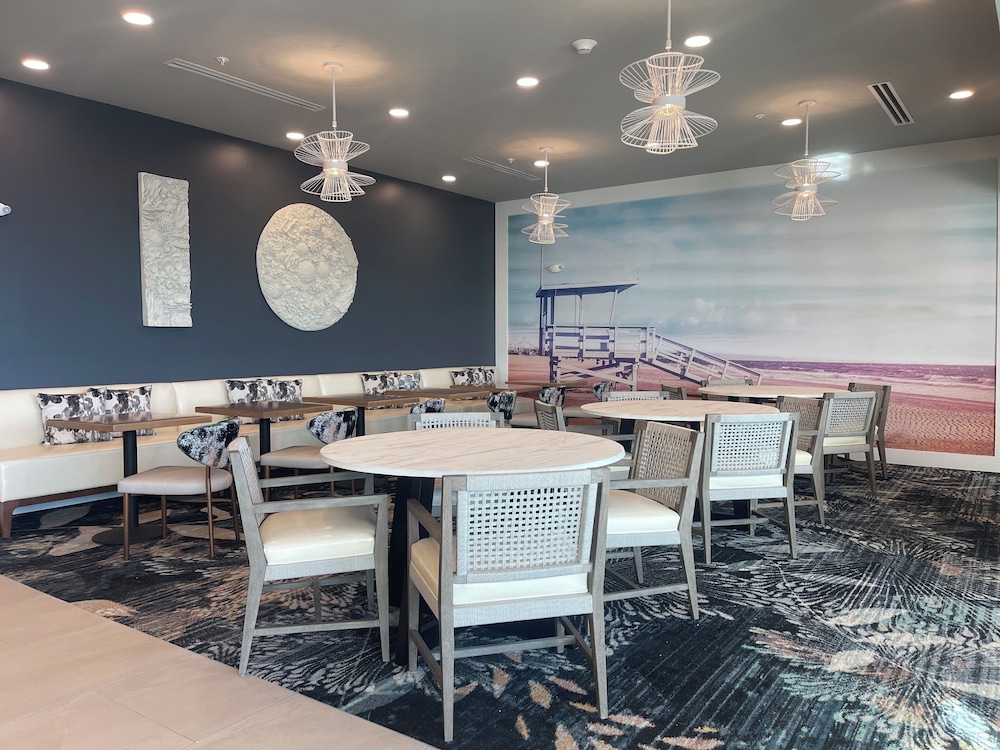 Residence Inn By Marriott Navarre Waterfront 34/43