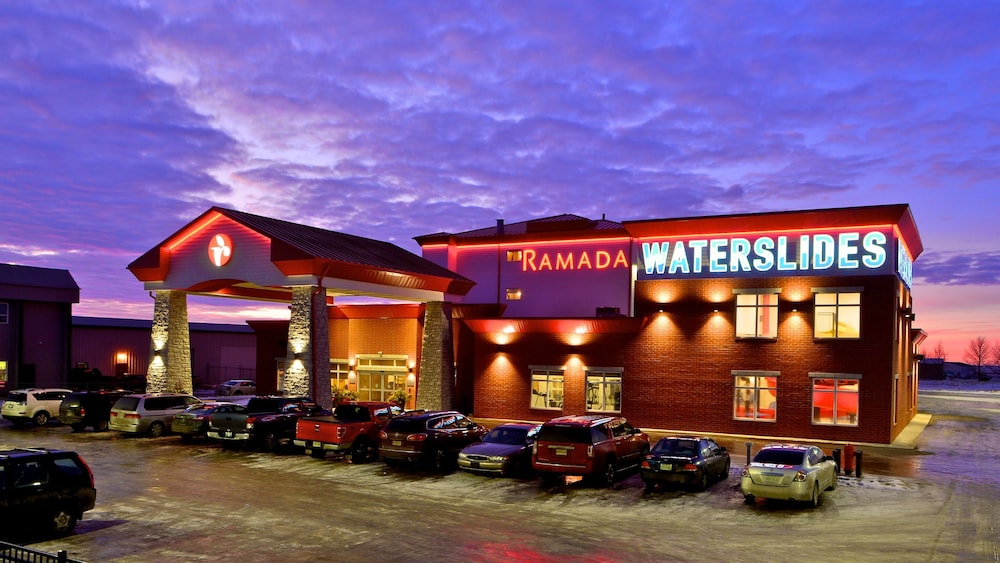 Ramada By Wyndham Emerald Park/Regina East 2/49