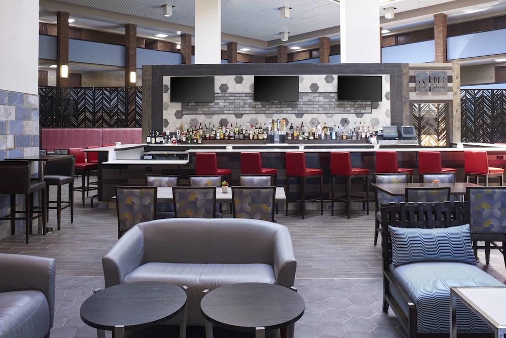 FOUR POINTS BY SHERATON DETROIT NOVI 45/63