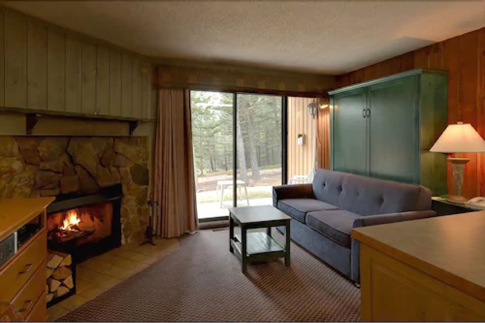 Douglas Fir Resort 37/54