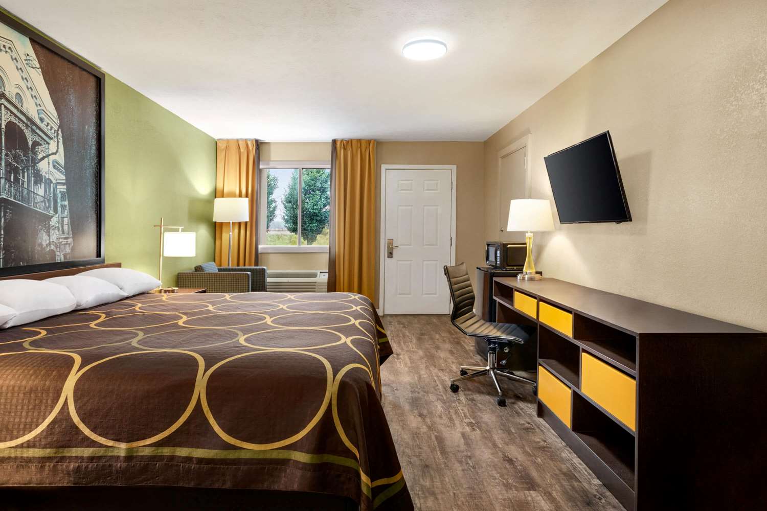 Super 8 By Wyndham Brookhaven 16/52