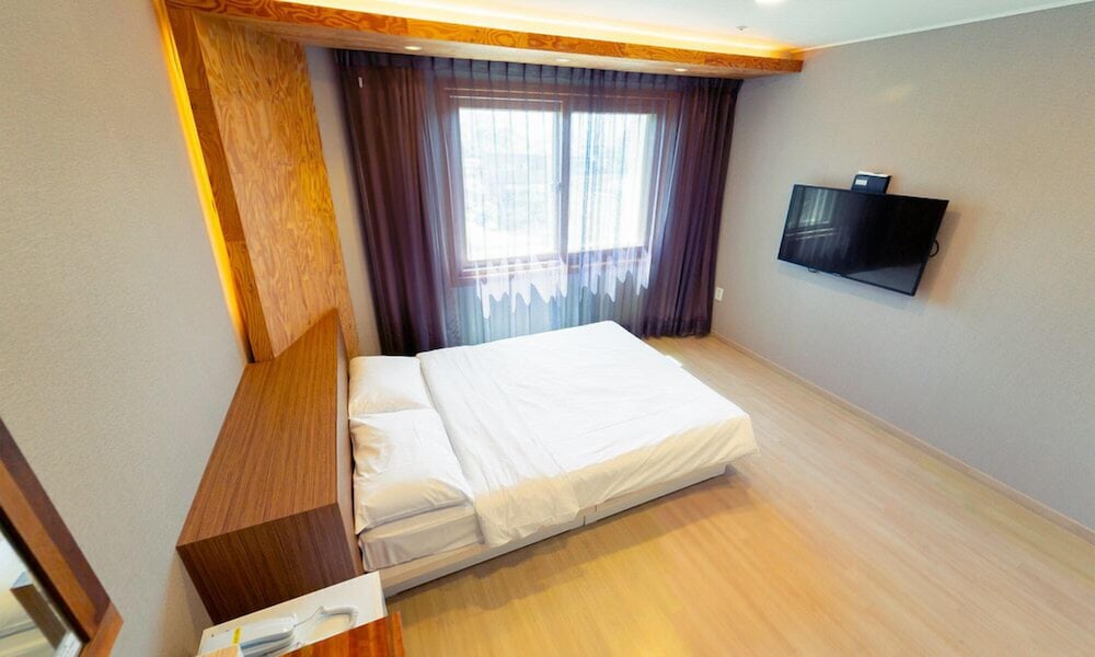 PAMPAS RESORT 11/36