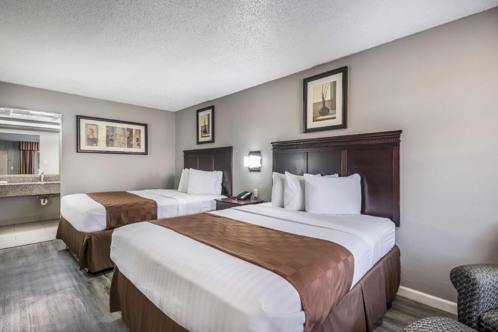 Room, 2 Queen Beds