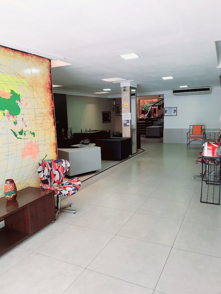Aton Plaza Hotel 9/58