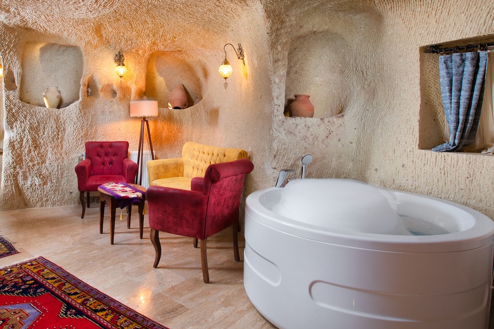 Carna Cave Hotel 45/50