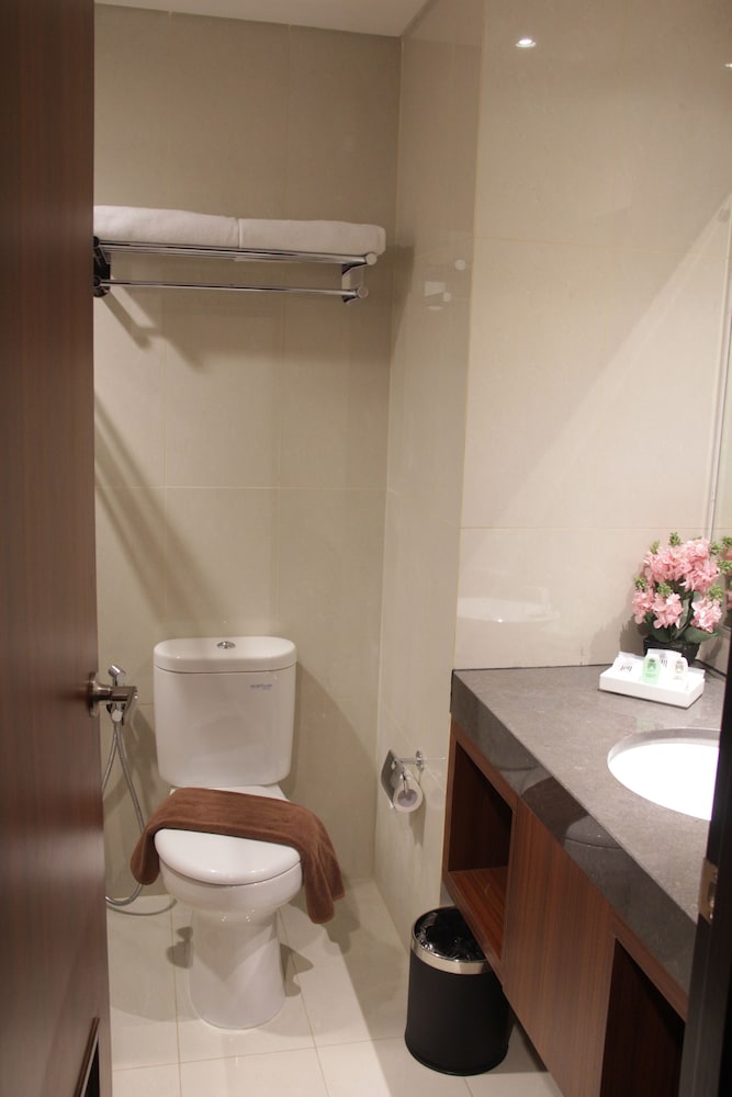 Atrium Premiere Hotel Cilacap 15/51