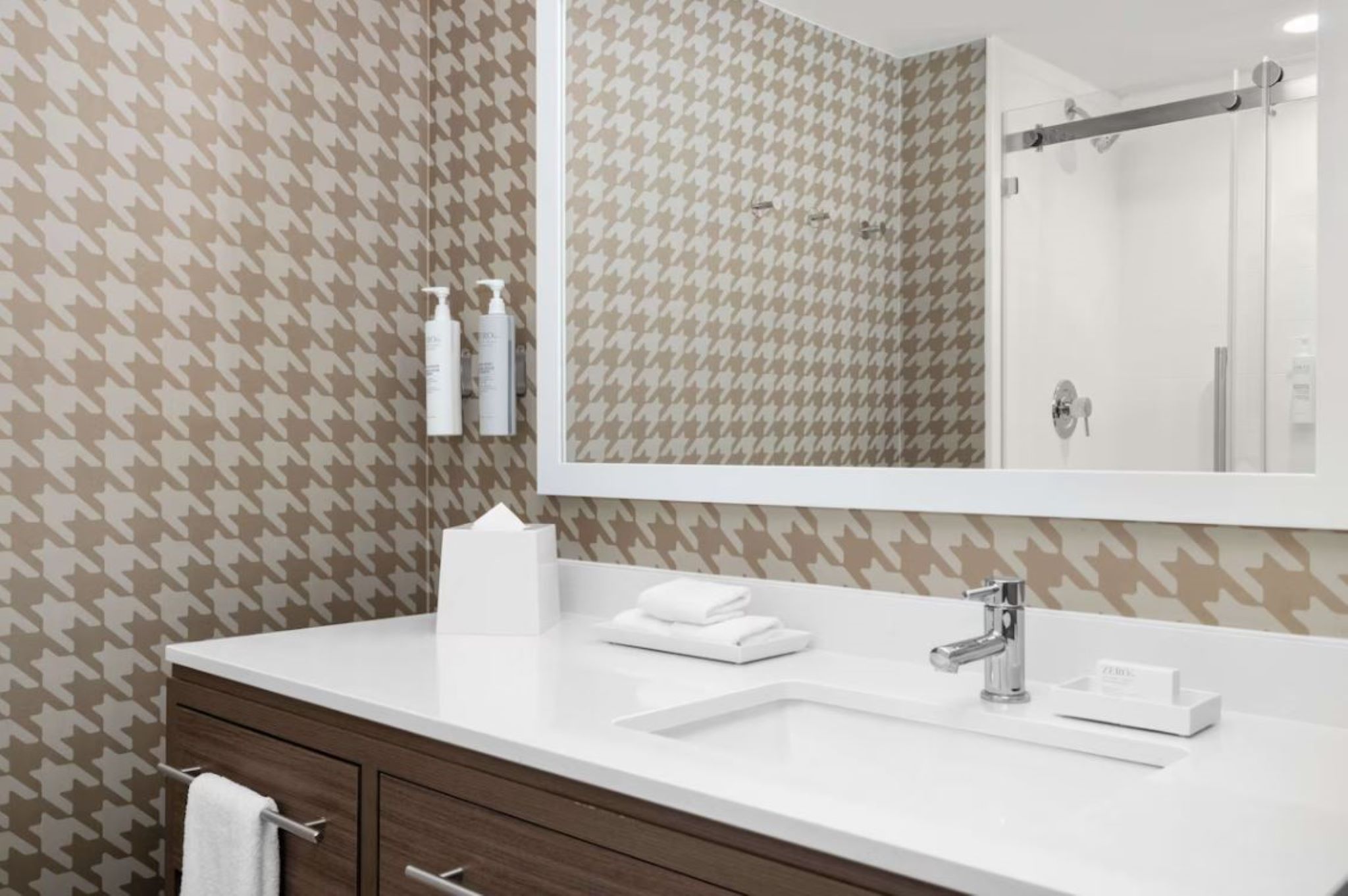 Home2 Suites by Hilton Elkhart IN 31/33