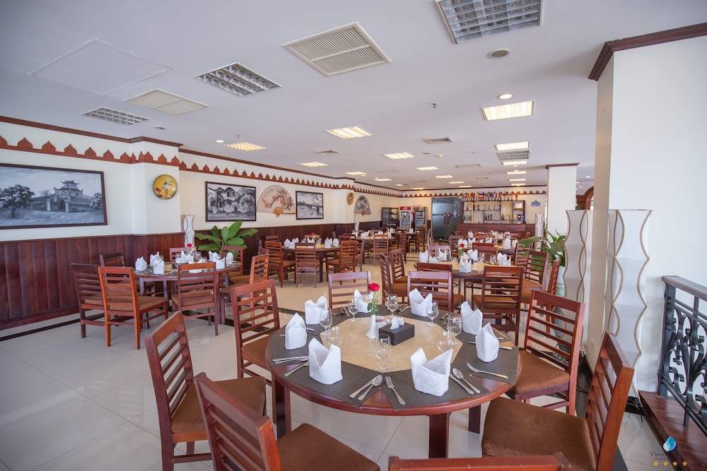 Vientiane Plaza 50/68