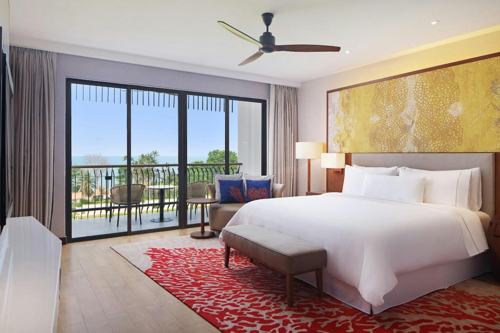 1 Bedroom, Premier, Suite, King Bed, Sea View, Balcony, Large, South Wing