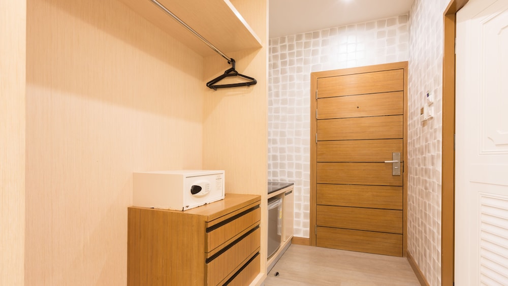 Anda Beachside Hotel 25/85