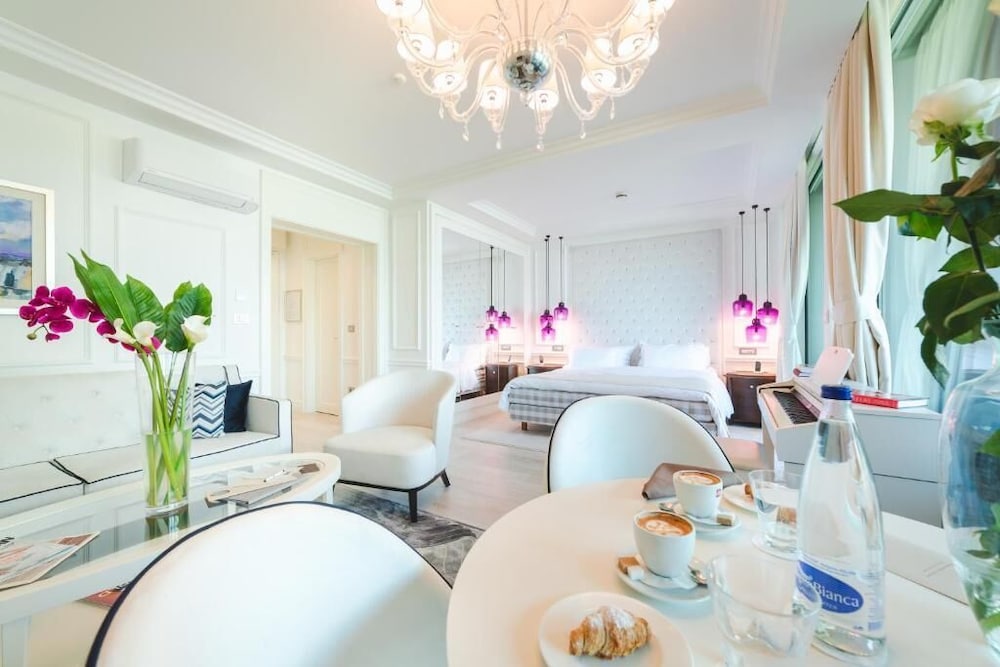 Boutique Hotel Vissi d Arte 27/50