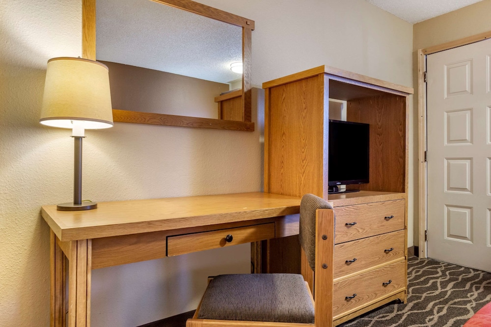 Econo Lodge Ellensburg Near University 34/35
