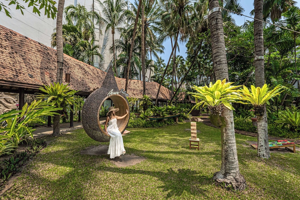 Avani Pattaya Resort 46/48