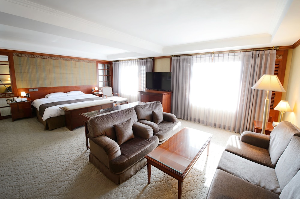 Commodore Hotel Gyeongju 37/51