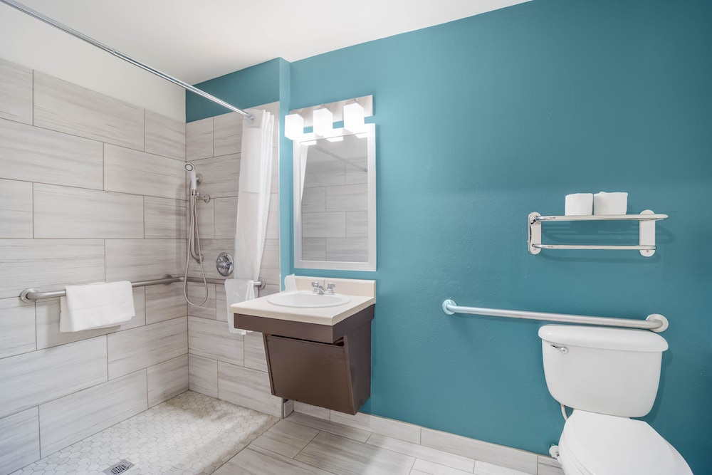 WoodSpring Suites Nashville Airport 9/29